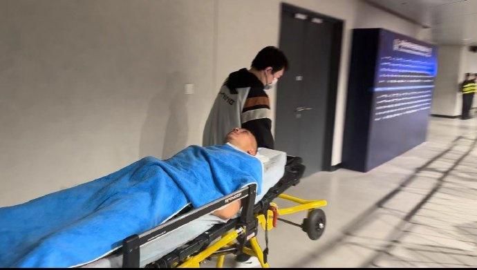 女王耳光视频长达19分钟