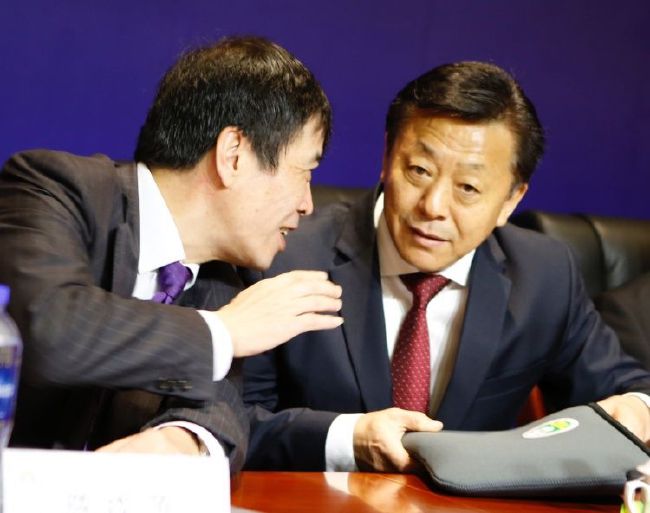 亚洲成在人